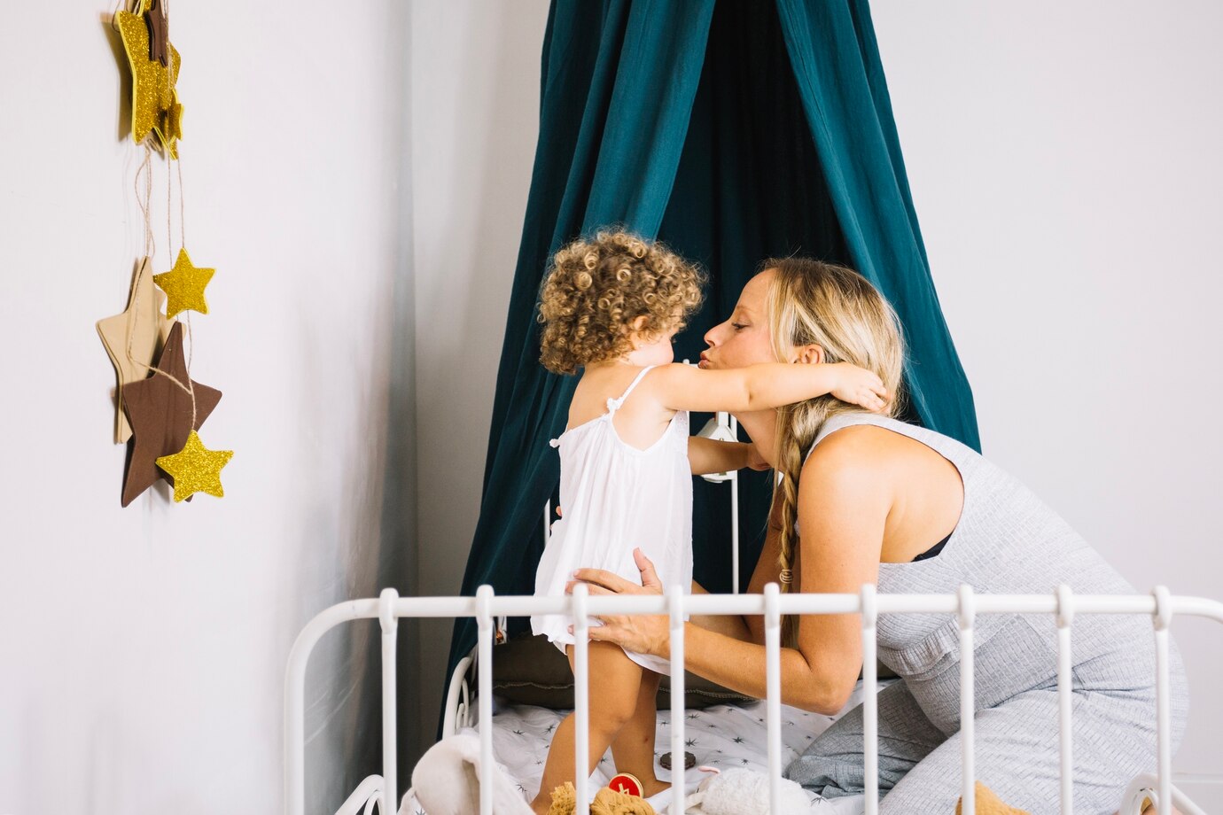 Quand et Comment Changer le Lit Bébé ?