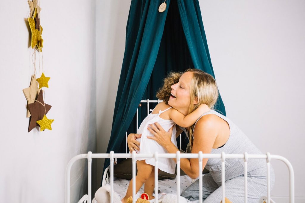 Quand et Comment Changer le Lit Bébé ?